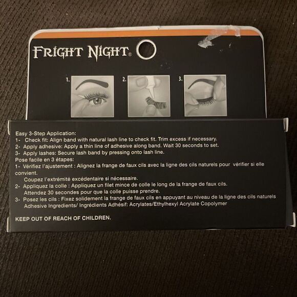 Fright Night By Ardell Spooky Lashes Spider Web NIB - Picture 2 of 2